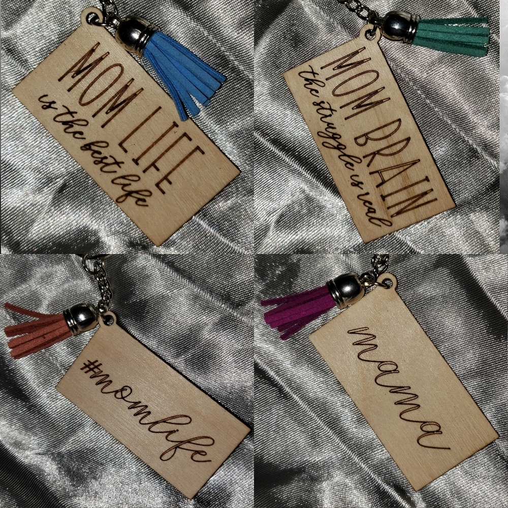 Wooden Rectangle Mom Keychains